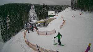 Červenohorské sedlo - Modrá sjezdovka - dojezd k lanové dráze - 4.1.2026 v 15:10 Červenohorské sedlo - Modrá sjezdovka - dojezd k lanové dráze - 4.1.2026 v 15:10