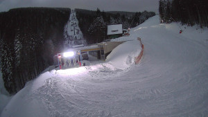 Červenohorské sedlo - Modrá sjezdovka - dojezd k lanové dráze - 4.1.2026 v 16:40 Červenohorské sedlo - Modrá sjezdovka - dojezd k lanové dráze - 4.1.2026 v 16:40