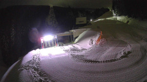 Červenohorské sedlo - Modrá sjezdovka - dojezd k lanové dráze - 4.1.2026 v 18:31 Červenohorské sedlo - Modrá sjezdovka - dojezd k lanové dráze - 4.1.2026 v 18:31