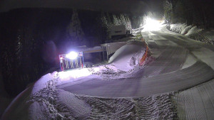 Červenohorské sedlo - Modrá sjezdovka - dojezd k lanové dráze - 4.1.2026 v 19:00 Červenohorské sedlo - Modrá sjezdovka - dojezd k lanové dráze - 4.1.2026 v 19:00