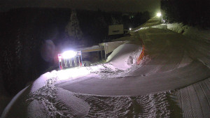 Červenohorské sedlo - Modrá sjezdovka - dojezd k lanové dráze - 4.1.2026 v 19:01 Červenohorské sedlo - Modrá sjezdovka - dojezd k lanové dráze - 4.1.2026 v 19:01