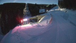 Modrá sjezdovka - dojezd k lanové dráze