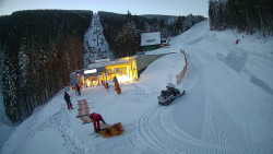 Modrá sjezdovka - dojezd k lanové dráze