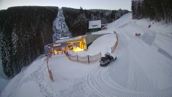 Modrá sjezdovka - dojezd k lanové dráze