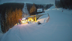 Modrá sjezdovka - dojezd k lanové dráze