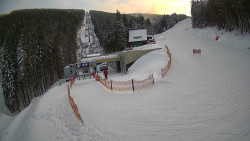 Modrá sjezdovka - dojezd k lanové dráze