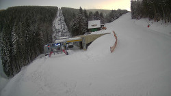 Modrá sjezdovka - dojezd k lanové dráze