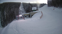 Modrá sjezdovka - dojezd k lanové dráze