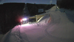 Modrá sjezdovka - dojezd k lanové dráze