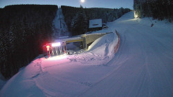 Modrá sjezdovka - dojezd k lanové dráze