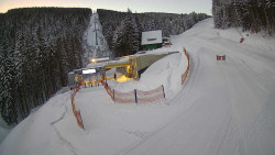 Modrá sjezdovka - dojezd k lanové dráze