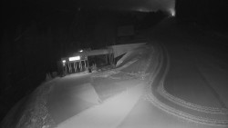 Modrá sjezdovka - dojezd k lanové dráze