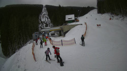 Modrá sjezdovka - dojezd k lanové dráze