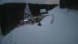 Modrá sjezdovka - dojezd k lanové dráze