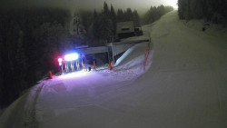 Modrá sjezdovka - dojezd k lanové dráze