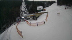 Modrá sjezdovka - dojezd k lanové dráze