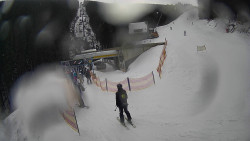 Modrá sjezdovka - dojezd k lanové dráze