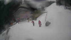 Modrá sjezdovka - dojezd k lanové dráze