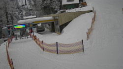 Modrá sjezdovka - dojezd k lanové dráze