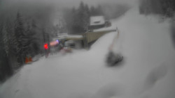 Modrá sjezdovka - dojezd k lanové dráze