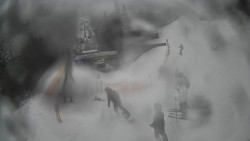 Modrá sjezdovka - dojezd k lanové dráze