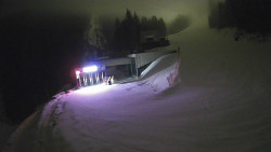 Modrá sjezdovka - dojezd k lanové dráze