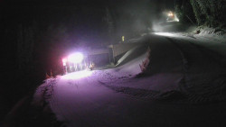 Modrá sjezdovka - dojezd k lanové dráze