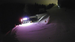 Modrá sjezdovka - dojezd k lanové dráze