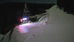 Modrá sjezdovka - dojezd k lanové dráze