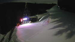 Modrá sjezdovka - dojezd k lanové dráze