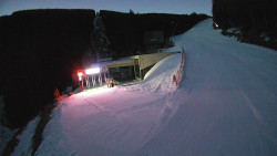 Modrá sjezdovka - dojezd k lanové dráze