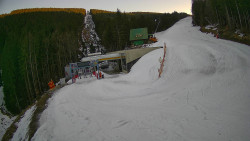 Modrá sjezdovka - dojezd k lanové dráze