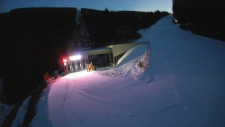 Modrá sjezdovka - dojezd k lanové dráze