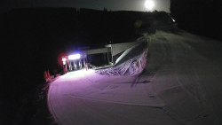 Modrá sjezdovka - dojezd k lanové dráze