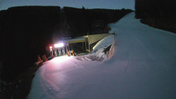 Modrá sjezdovka - dojezd k lanové dráze