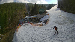 Modrá sjezdovka - dojezd k lanové dráze