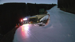 Modrá sjezdovka - dojezd k lanové dráze