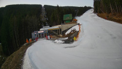 Modrá sjezdovka - dojezd k lanové dráze