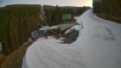 Modrá sjezdovka - dojezd k lanové dráze