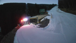 Modrá sjezdovka - dojezd k lanové dráze