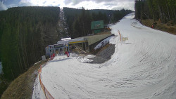 Modrá sjezdovka - dojezd k lanové dráze