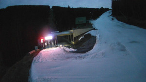 Červenohorské sedlo - Modrá sjezdovka - dojezd k lanové dráze - 23.3.2026 v 18:50 Červenohorské sedlo - Modrá sjezdovka - dojezd k lanové dráze - 23.3.2026 v 18:50