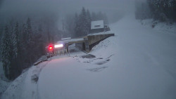 Modrá sjezdovka - dojezd k lanové dráze