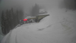 Modrá sjezdovka - dojezd k lanové dráze