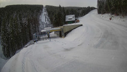 Modrá sjezdovka - dojezd k lanové dráze