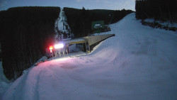 Modrá sjezdovka - dojezd k lanové dráze