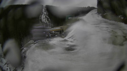 Modrá sjezdovka - dojezd k lanové dráze