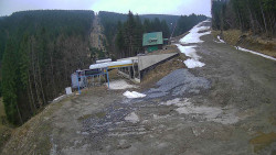 Modrá sjezdovka - dojezd k lanové dráze