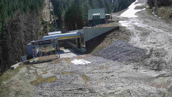 Modrá sjezdovka - dojezd k lanové dráze