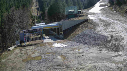 Modrá sjezdovka - dojezd k lanové dráze